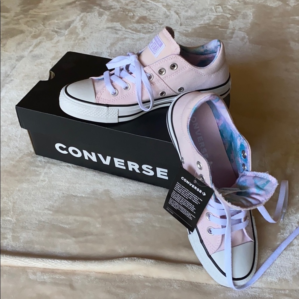 New Pink Converse - Limited Quantity